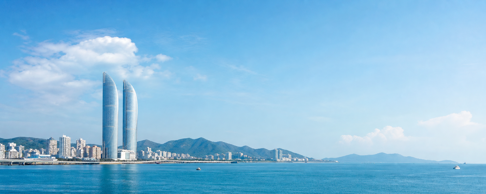厦门滨海城市全景